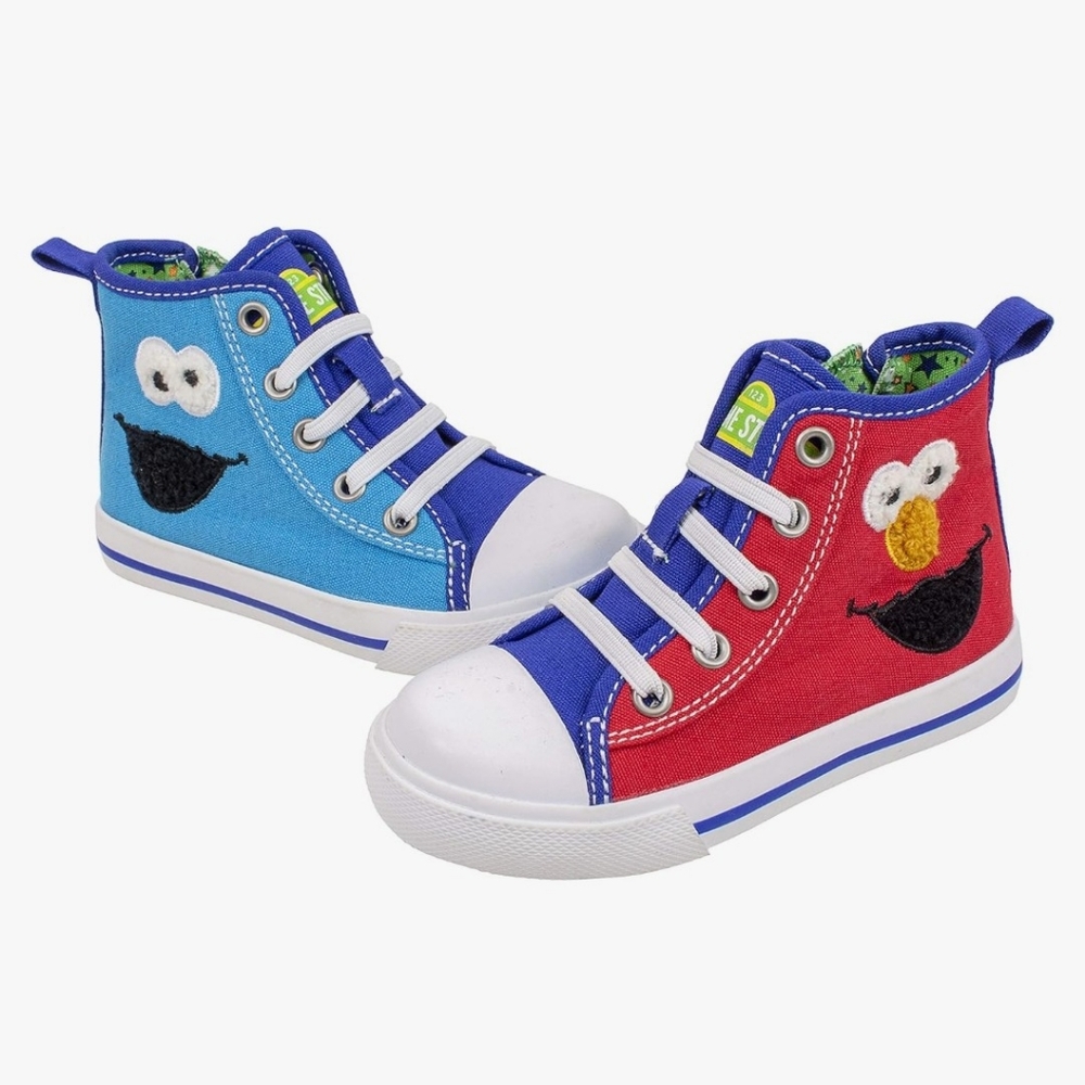 Sesame Street Elmo Shoes, Hi Top Sneaker with Laces, Size 6